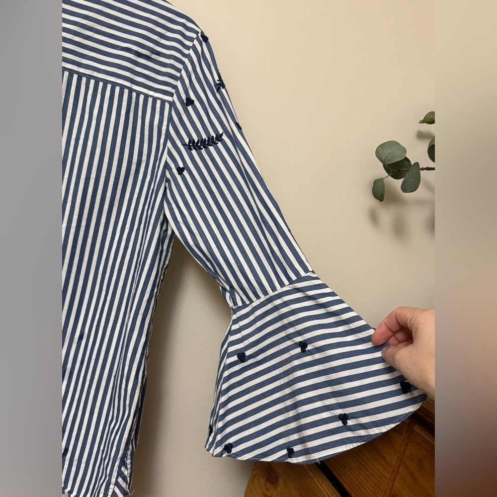 Charter Club relaxed fit navy Striped Button-Up Shirt with Embroidery - Picture 5 of 7
